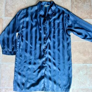 Elegant Blue Striped Women's Robe